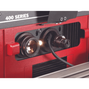 07 / HD400 | Projecteur de profil sur établi