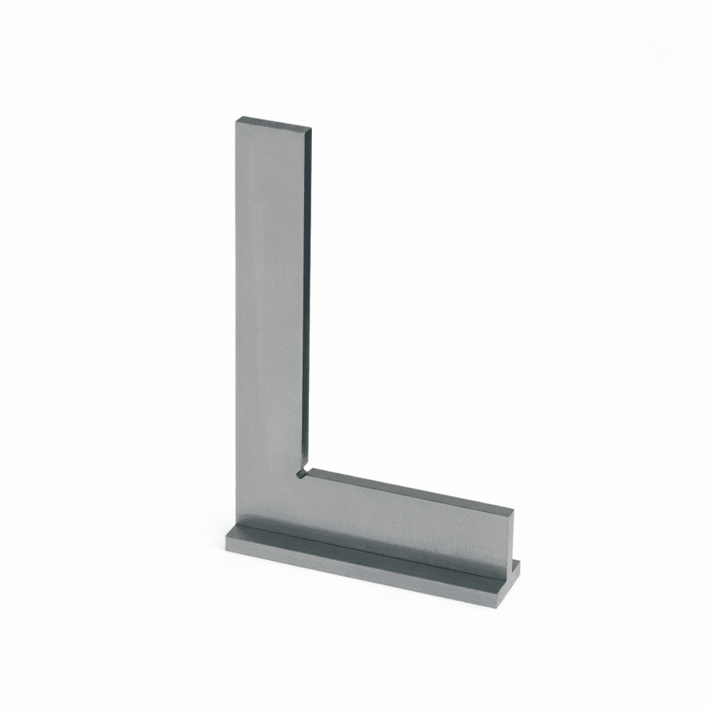 0368 Equerre avec base classe 0